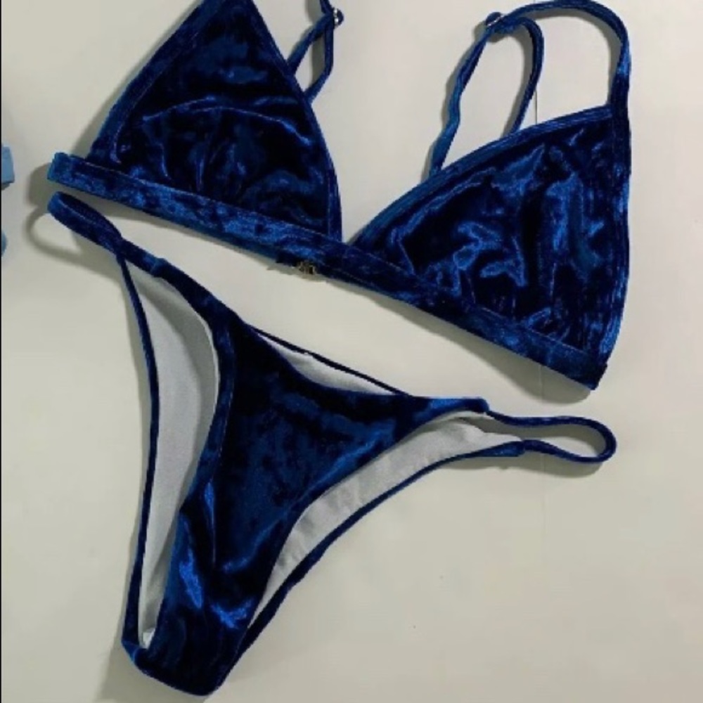 Dark blue velvet bikini